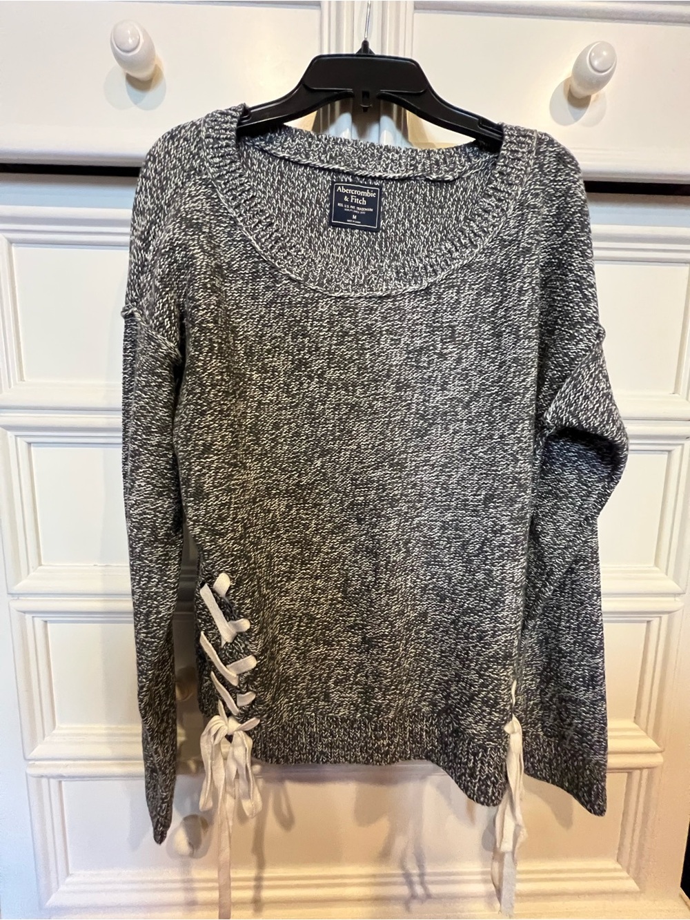 Abercrombie & Fitch Gray Marled Scoop Neck Lace-Up Side Sweater